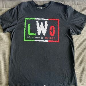 WWE 90s LWO T-shirt Large